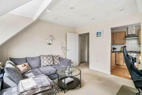 Wesley Place, Epsom 1 bed apartment for sale