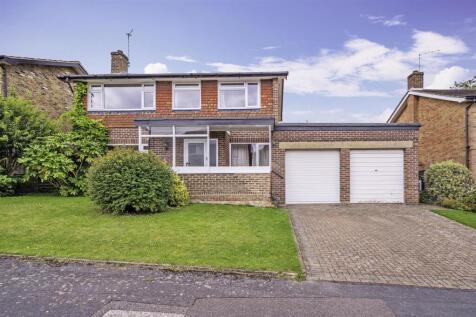 Kingsdene, Tadworth 4 bed detached house for sale