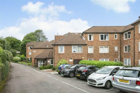 Harpenden AL5 1 bed flat for sale
