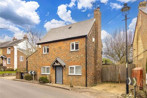 2 bedroom detached house for sale