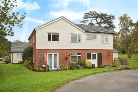 2 bedroom maisonette for sale