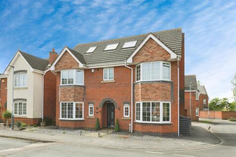 5 bedroom detached house for sale