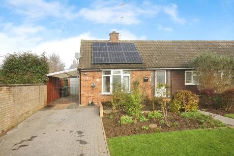 2 bedroom semi-detached bungalow for sale