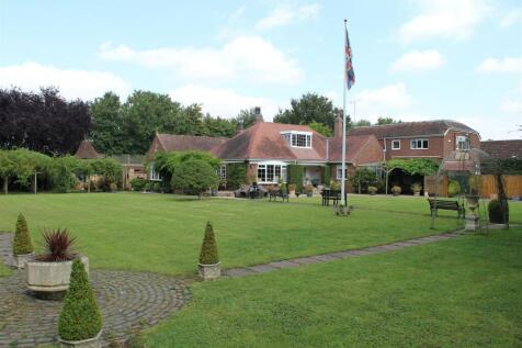 Leconfield Road, Cherry Burton 5 bed detached house for sale