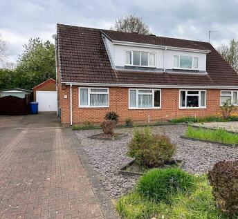 3 bedroom semi-detached bungalow for sale