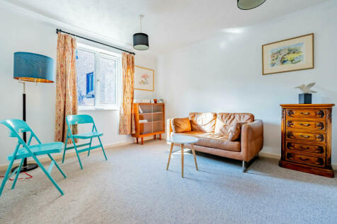 1 bedroom flat for sale