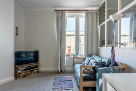 14 Brighton Road, Bristol BS6 1 bed flat for sale
