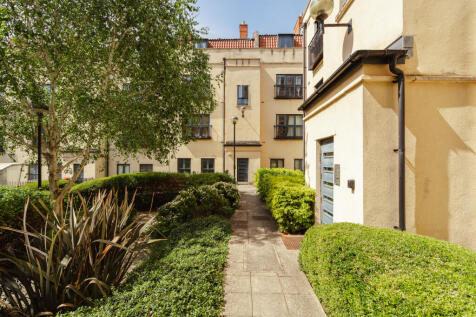 Wilson Street, Bristol BS2 2 bed flat for sale