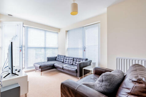 Cheswick Village, Bristol BS16 2 bed flat for sale