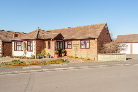 Bradley Stoke, Bristol BS32 4 bed detached bungalow for sale