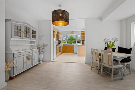 Patchway, Bristol BS34 3 bed end of terrace house for sale