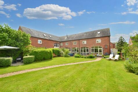 4 bedroom barn conversion for sale