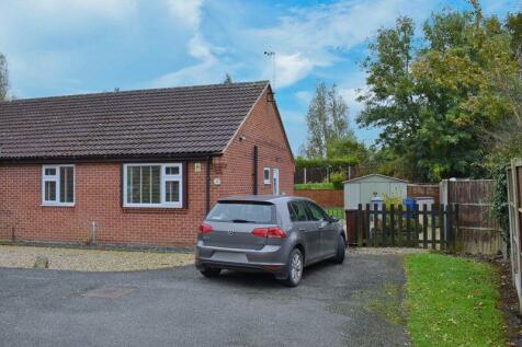 2 bedroom semi-detached bungalow for sale