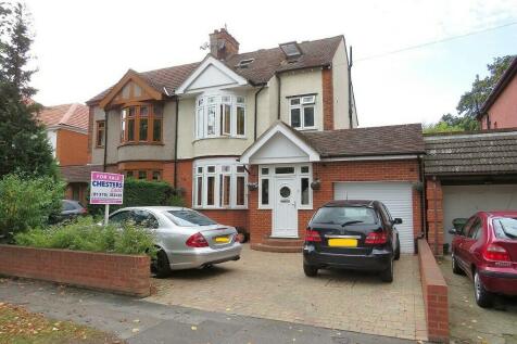 4 bedroom semi-detached house for sale