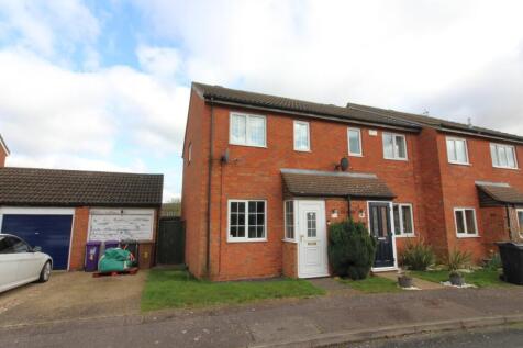 Chauncy Gardens, Baldock, SG7 2 bed semi