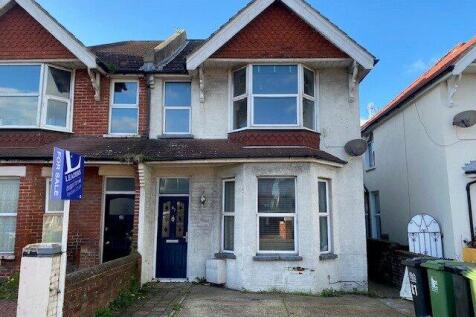 6 bedroom end of terrace house for sale