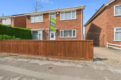 Westborough Way, Hull 3 bed detached house for sale