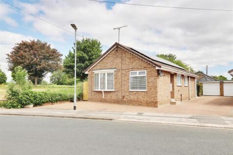 3 bedroom detached bungalow for sale