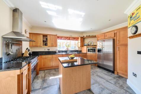 Courtgate Close, Mill Hill, NW7 6 bed detached house for sale