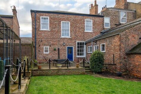 Penleys Grove Street, York, YO31 7PW 5 bed house for sale