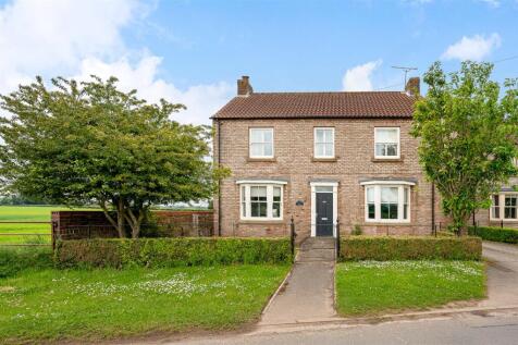 Black Dike Lane, Upper Poppleton... 5 bed detached house for sale