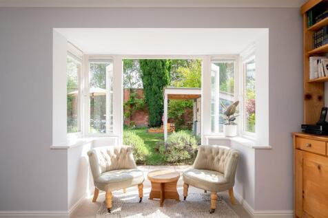 Sails Drive, Heslington, York,YO10 3LR 4 bed detached house for sale