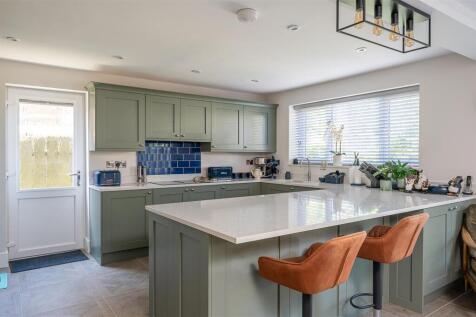 Manor Close, Upper Poppleton, York... 5 bed detached house for sale