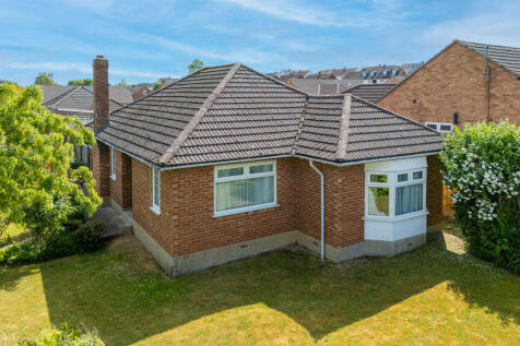 3 bedroom bungalow for sale