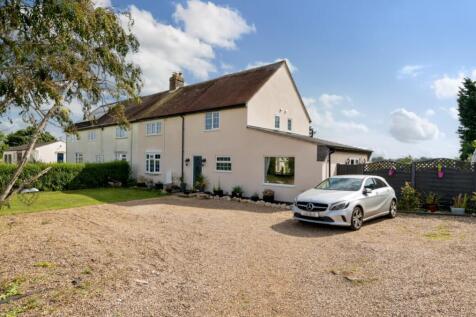 Heath Farm Lane, Grantham... 5 bed semi