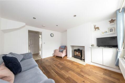 The Heath, Hitchin SG4 2 bed terraced house for sale