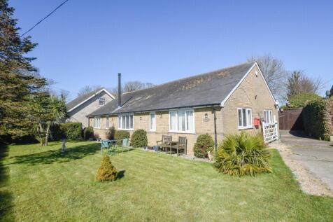 4 bedroom bungalow for sale