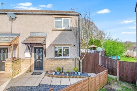 2 bedroom semi-detached house for sale