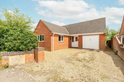 2 bedroom detached bungalow for sale