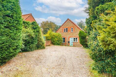 Post Office Lane, Saxthorpe 3 bed cottage for sale