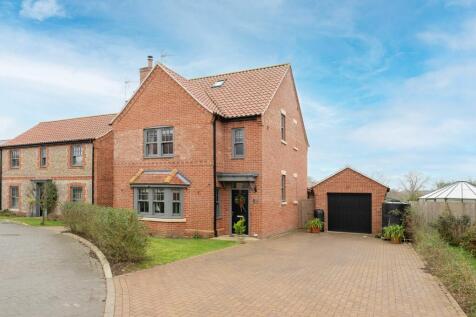 Beck Close, Mundesley 4 bed detached house for sale