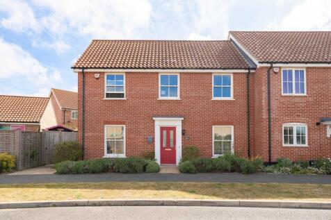 3 bedroom end of terrace house for sale