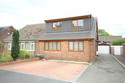 4 bedroom semi-detached house for sale