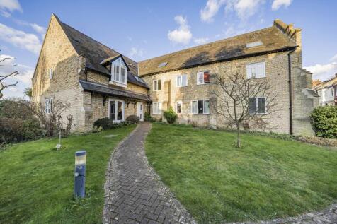 Clearwater House, Richmond 2 bed apartment for sale