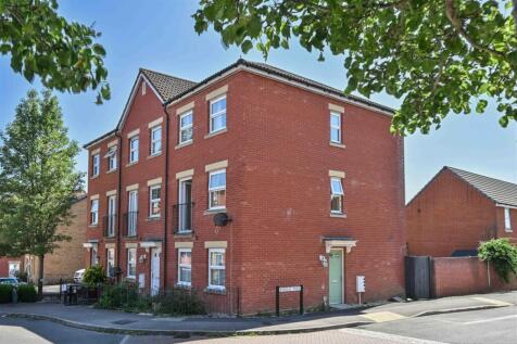 4 bedroom property for sale