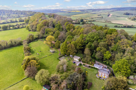 7 bedroom house for sale