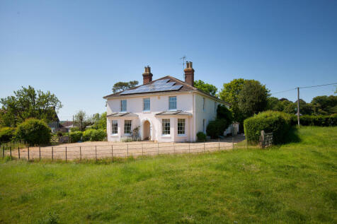 6 bedroom detached house for sale