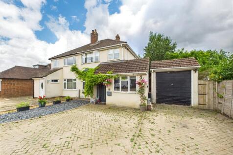Green Lane, Sandhurst, Berkshire, GU47 5 bed semi