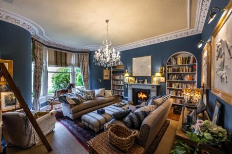 3 Forest Road, Aberdeen, AB15 5 bed terraced house for sale