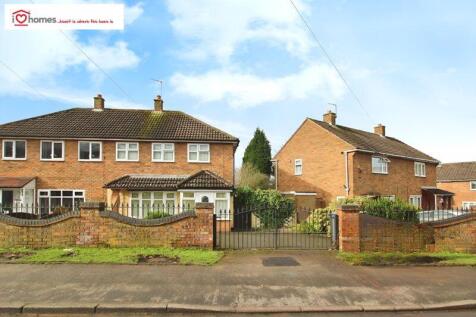 Commonside, Shire Oak, Brownhills 3 bed semi
