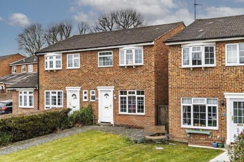Heathgate, Hertford Heath, Hertford 3 bed semi