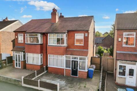 4 bedroom semi-detached house for sale