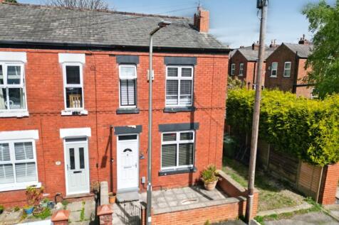 3 bedroom end of terrace house for sale