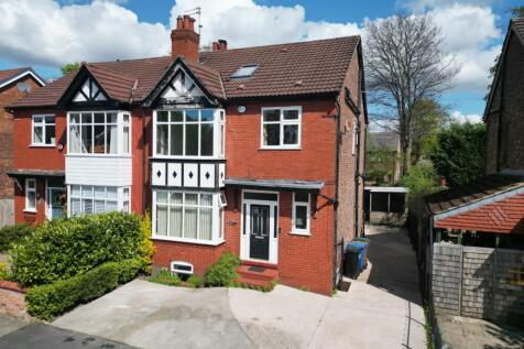 4 bedroom semi-detached house for sale