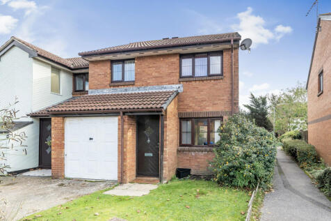 Taverner Close, Poole, Dorset 3 bed end of terrace house for sale