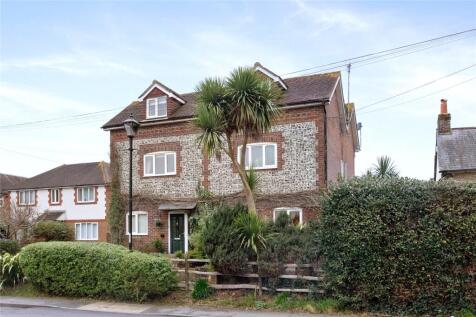 Roundstone Lane, Angmering... 4 bed semi